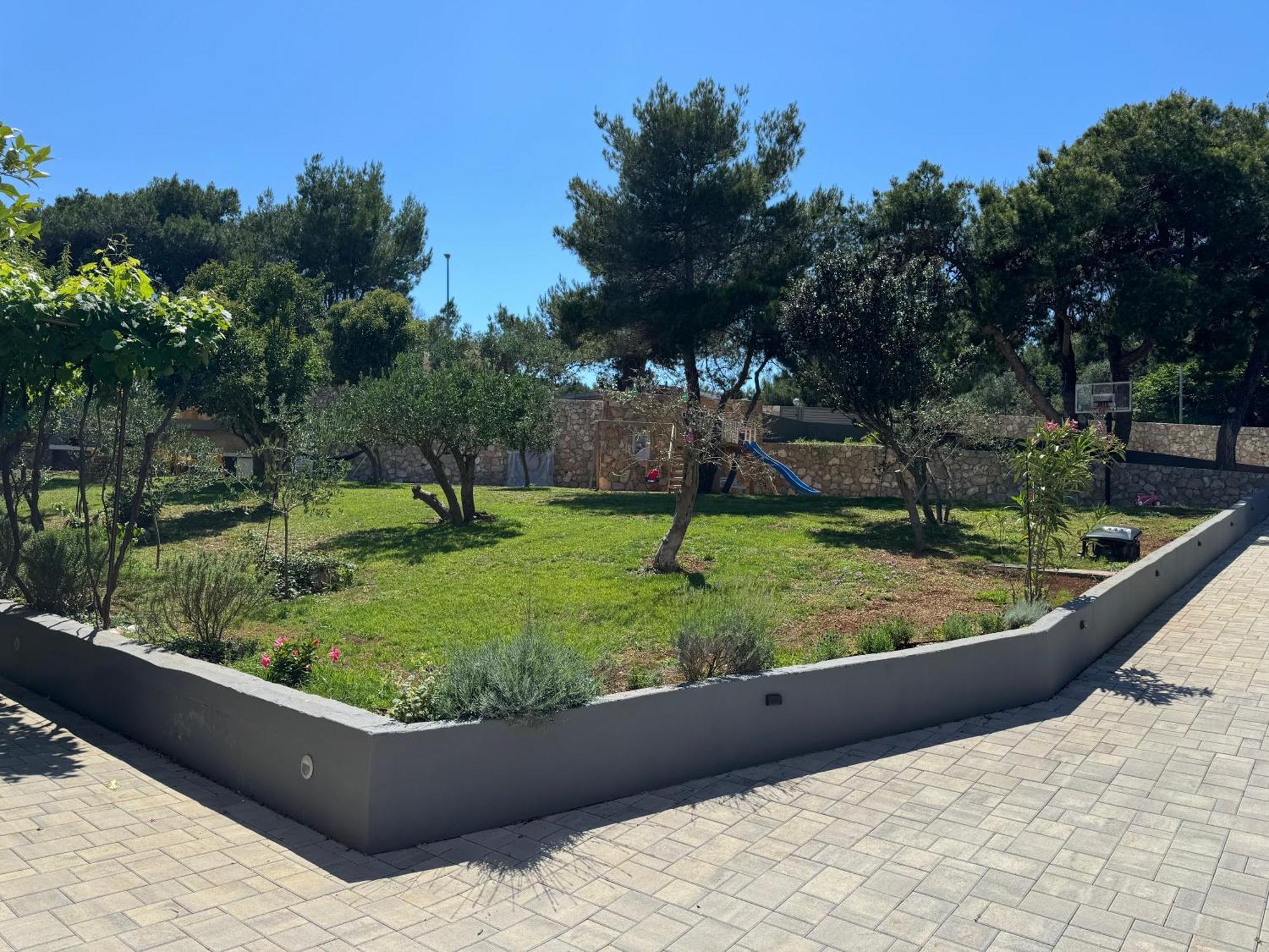 Apartments Laura Mali Lošinj Buitenkant foto