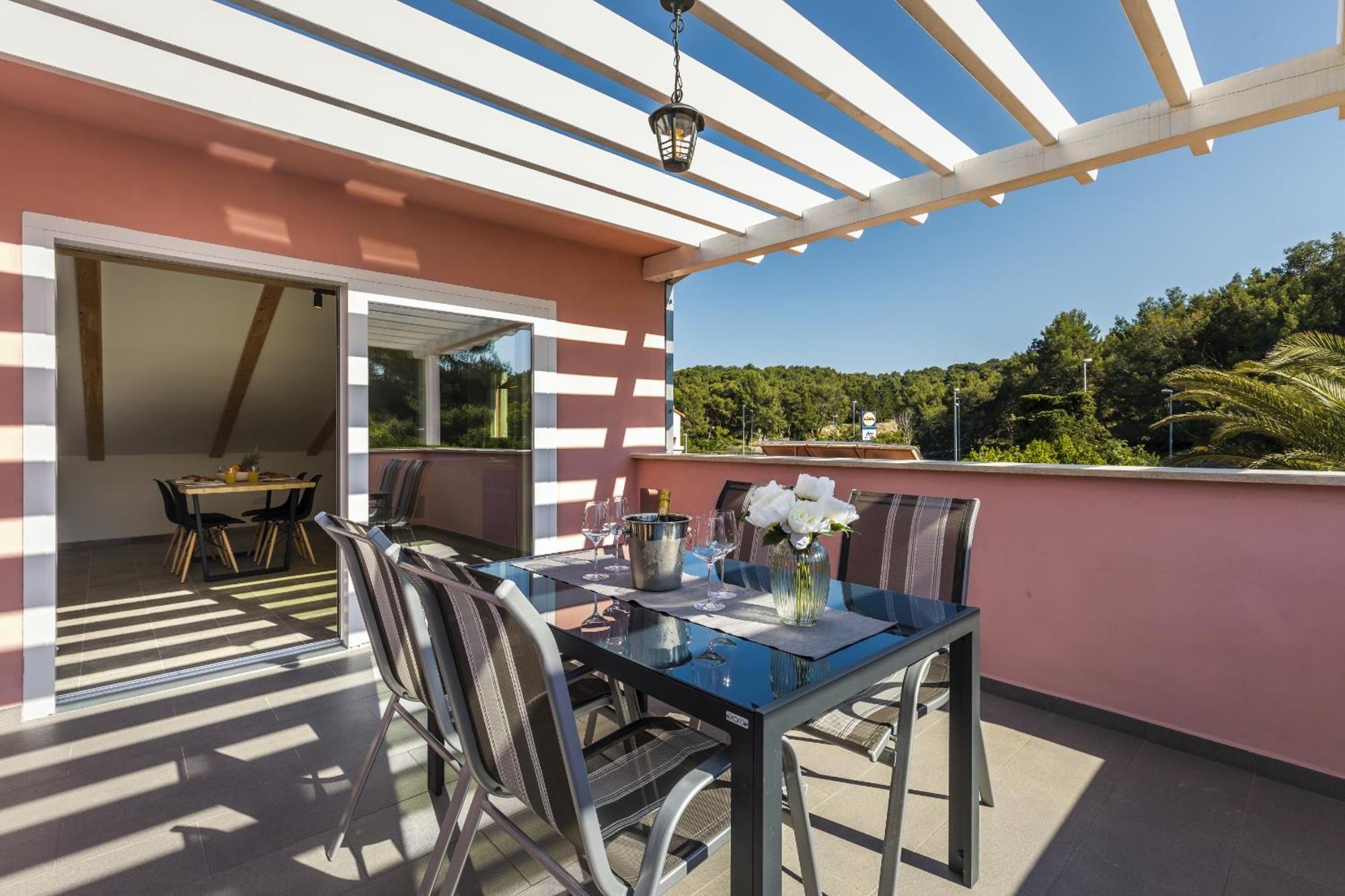 Apartments Laura Mali Lošinj Buitenkant foto